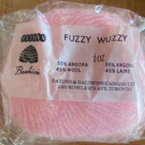 VINTAGE Patons Fuzzy Wuzzy angora/wool yarn in cotton candy pink - lot of 10